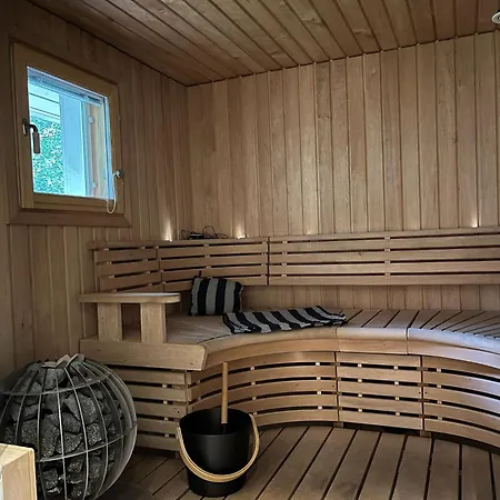 Tatil Evi Kurjenpesaen Loma